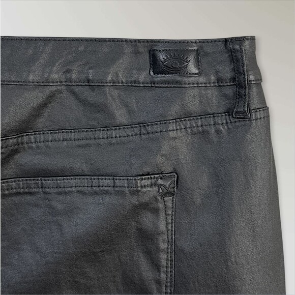 NWT Sofia Jeans by Sofia Vergara Melisa High Rise Flare Coated Black Size 26W - Picture 4 of 8